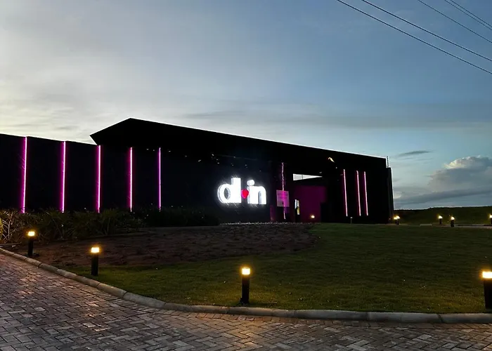 Hotel com jacuzzi: All In Motel